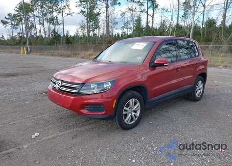 2013 Volkswagen Tiguan S z USA, uszkodzony, nr VIN WVGAV3AX9DW050901